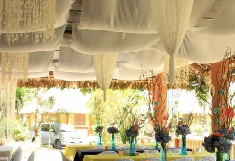 ホテル Amor Farm Beach Resort