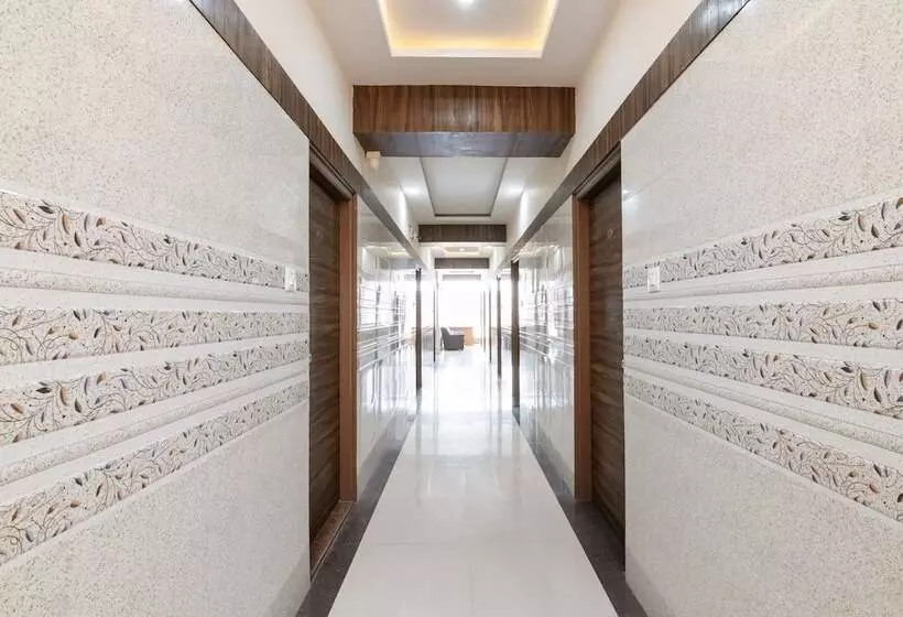 Hotelli O Atithi Residency