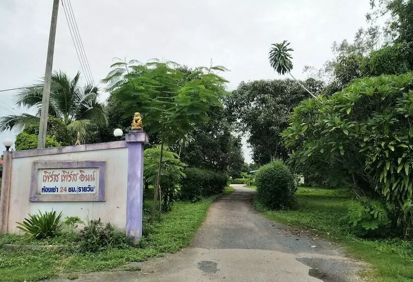 Hotelli First First Inn