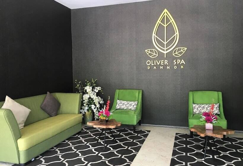 בית מלון כפרי Grand Oliver