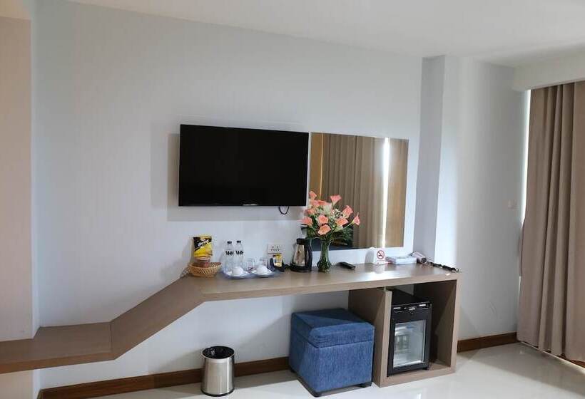 בית מלון כפרי Grand Oliver