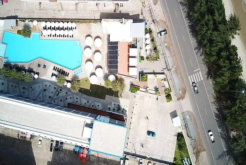 Hotelli Grandblue Resort