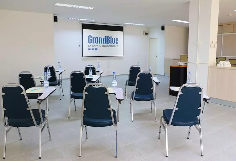 Hotelli Grandblue Resort