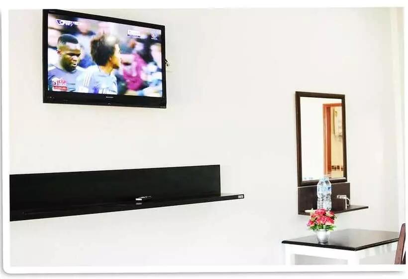 Hotelli Happy House Resort