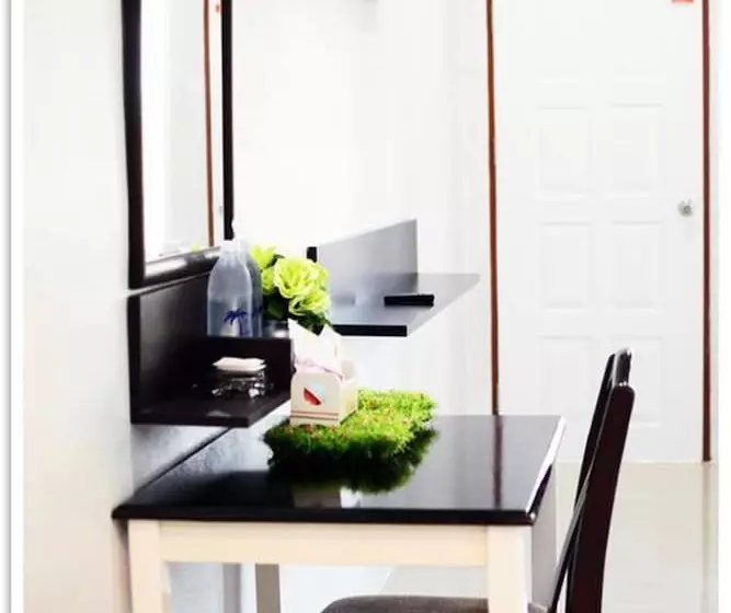 Hotelli Happy House Resort