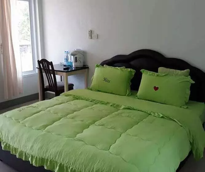 Hotelli Happy House Resort