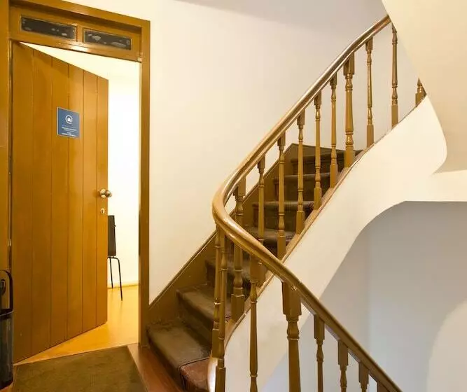 ホテル Home @ Porto Clerigos Apartment