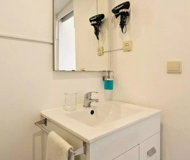 ホテル Home @ Porto Clerigos Apartment