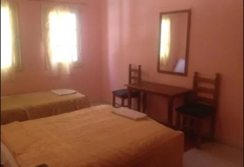 호텔 Hôtel Restaurant Mabrouka