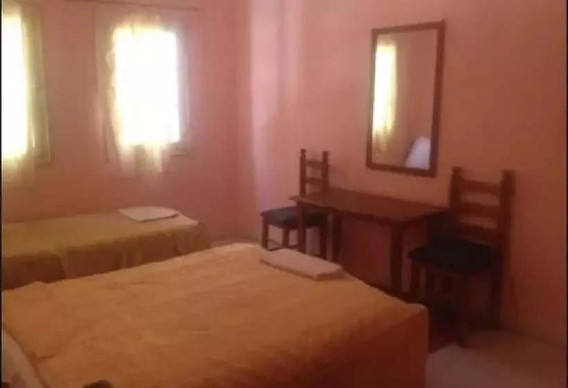 Hotel Hôtel Restaurant Mabrouka