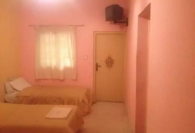 Hotel Hôtel Restaurant Mabrouka