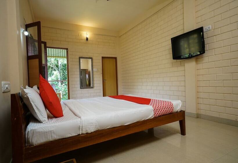 בית מלון כפרי Kerala For Rest Inn