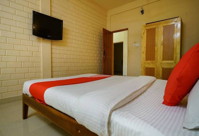 בית מלון כפרי Kerala For Rest Inn