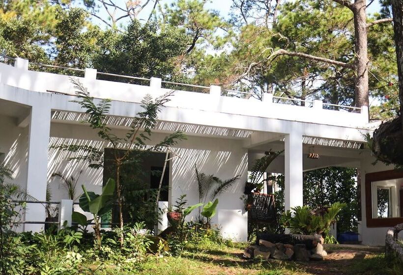 Hotel Kirirom Hill Station