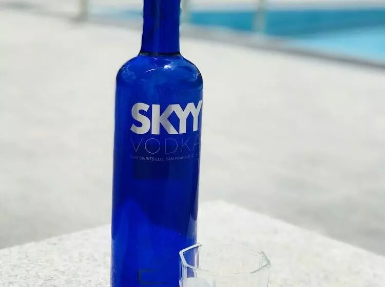 ホテル Nethmini Regency