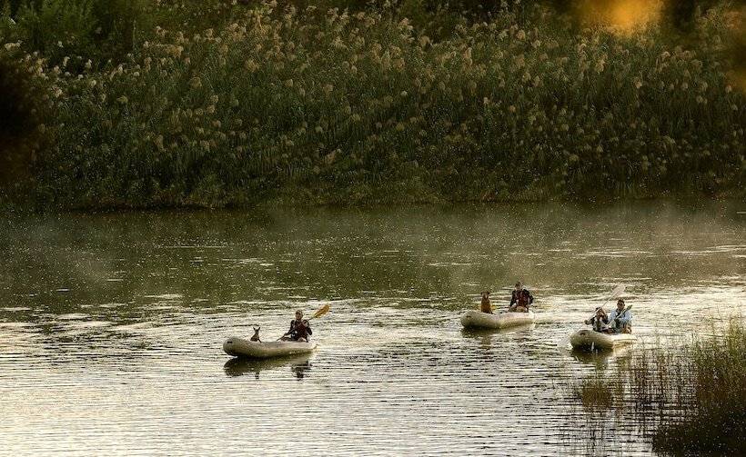 فندق Orange River Rafting Lodge