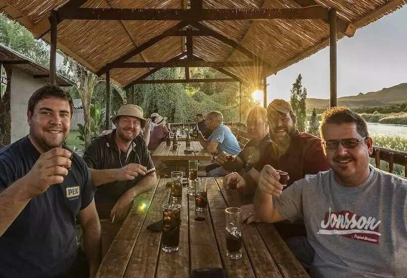 Hotelli Orange River Rafting Lodge