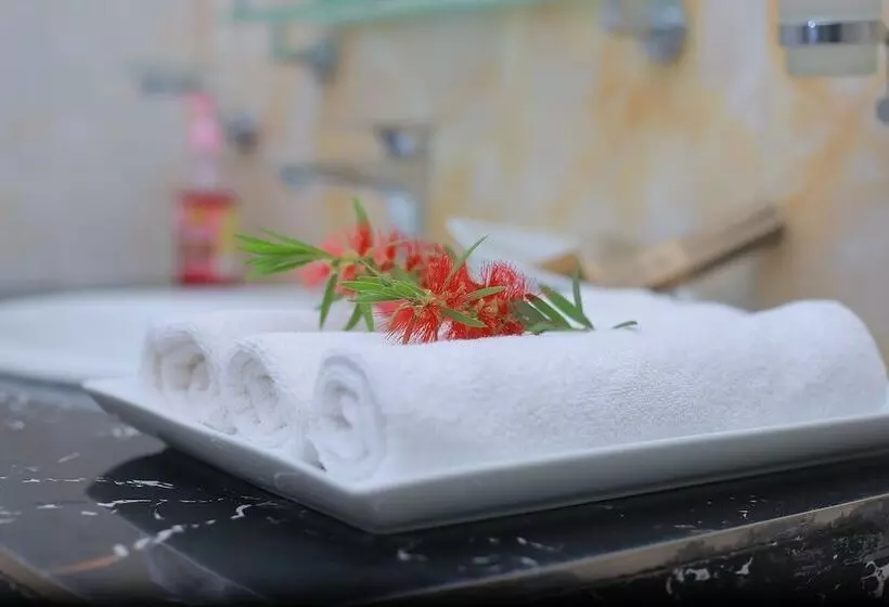 Hotelli Owinrich Resort