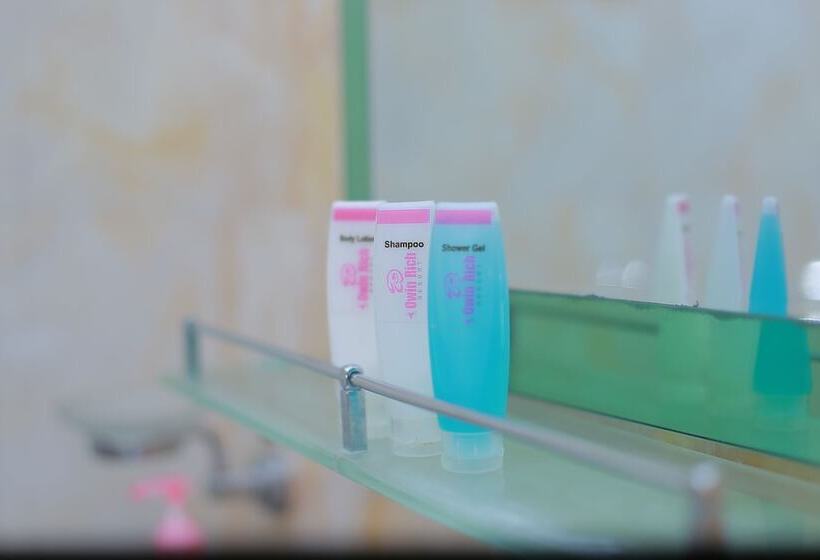 בית מלון כפרי Owinrich Resort