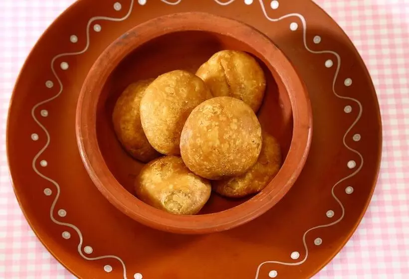 Hotelli Parvaaz Sas Nagar