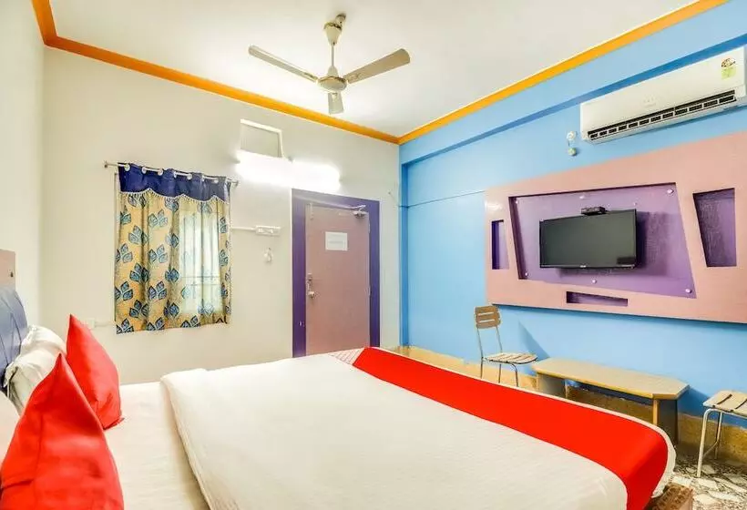 Hotelli Parvaaz Sas Nagar