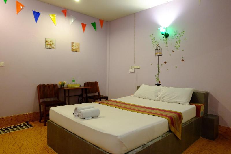 ホテル Pruksa Riverside Resort