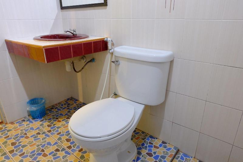 ホテル Pruksa Riverside Resort