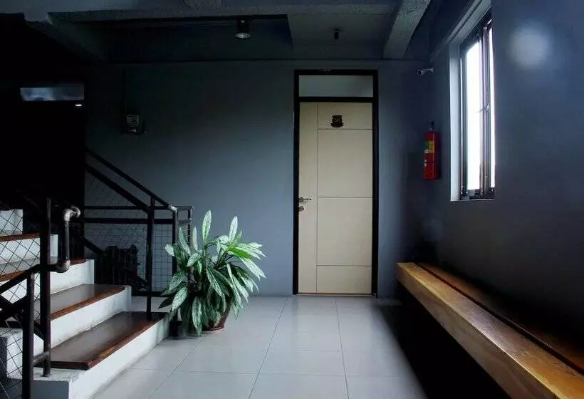 هتل Reddoorz @ Jatinangor