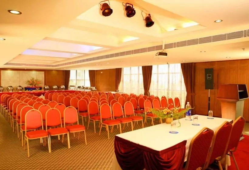 Hotelli Regant Lake Palace