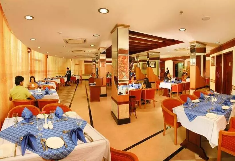 Hotelli Regant Lake Palace