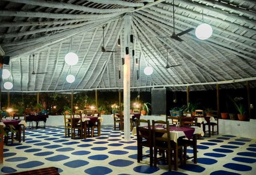 Hotel Regenta Resort Century