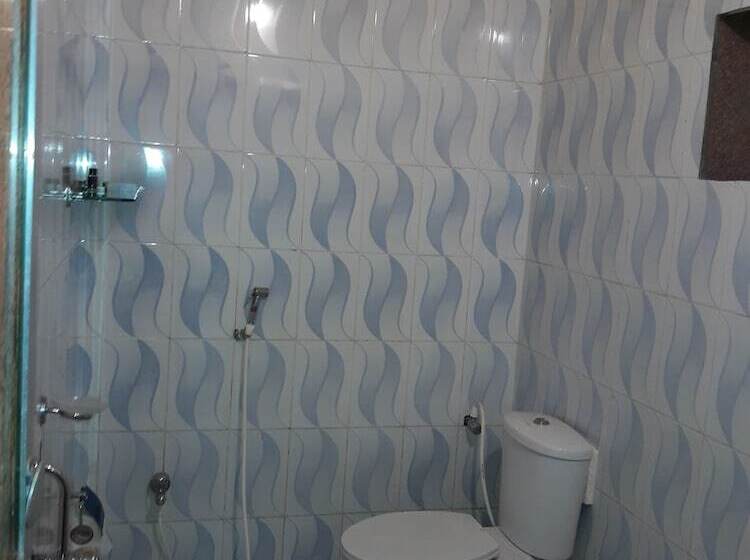 Hotel Regenta Resort Century