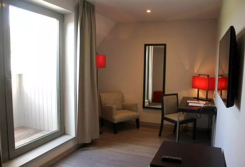 Hotelli Relais De L Empereur