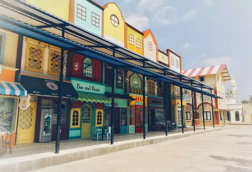 Hotel River Walk Urban Camping House