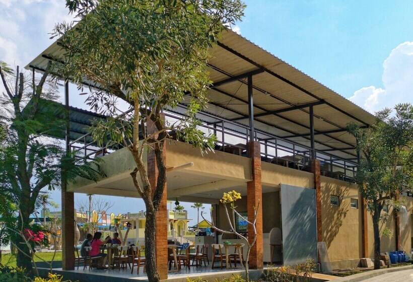 ホテル River Walk Urban Camping House