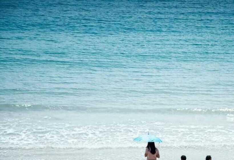 هتل Sichon Cabana Beach Resort