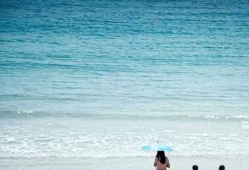 ホテル Sichon Cabana Beach Resort