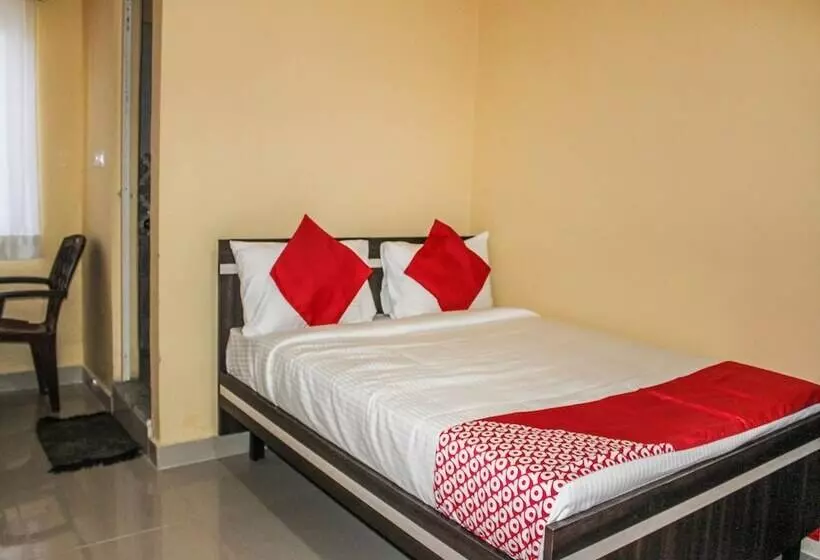 Hotelli Sri Guru Residency By Oyo Rooms