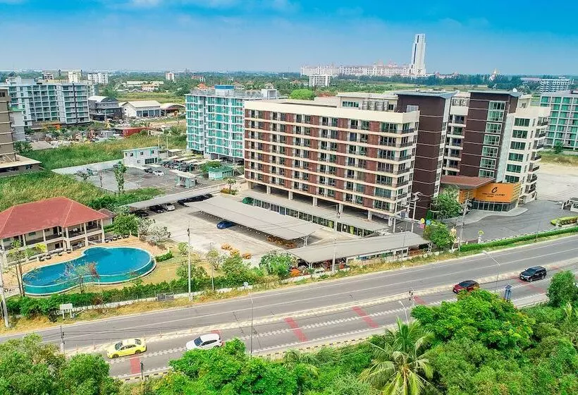 Hotelli The Cotai Luxury Design