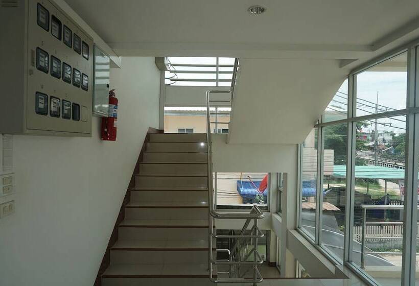 ホテル The Infinity House