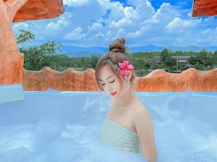 هتل Timberland And Fruit Resort