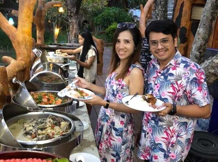 هتل Timberland And Fruit Resort