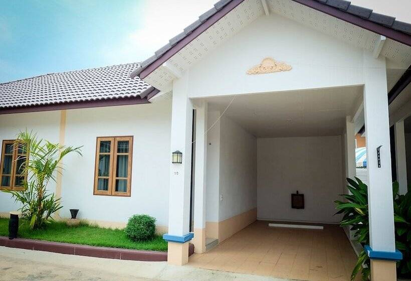 Отель Wangthatum