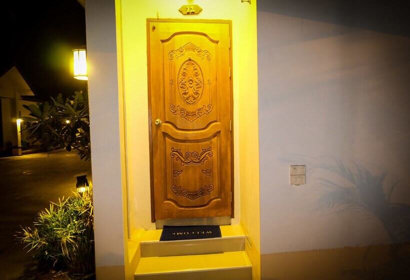 Отель Wangthatum