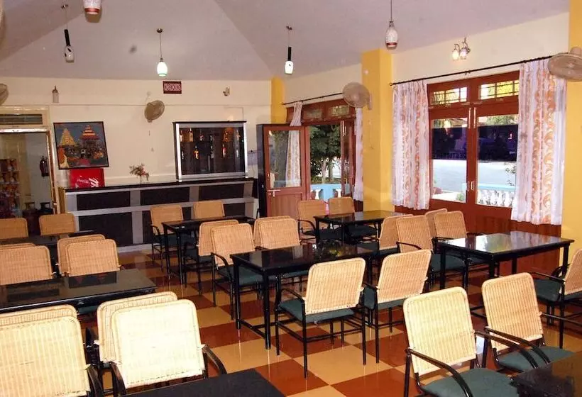 Kstdc Hotel Mayura Velapuri Belur