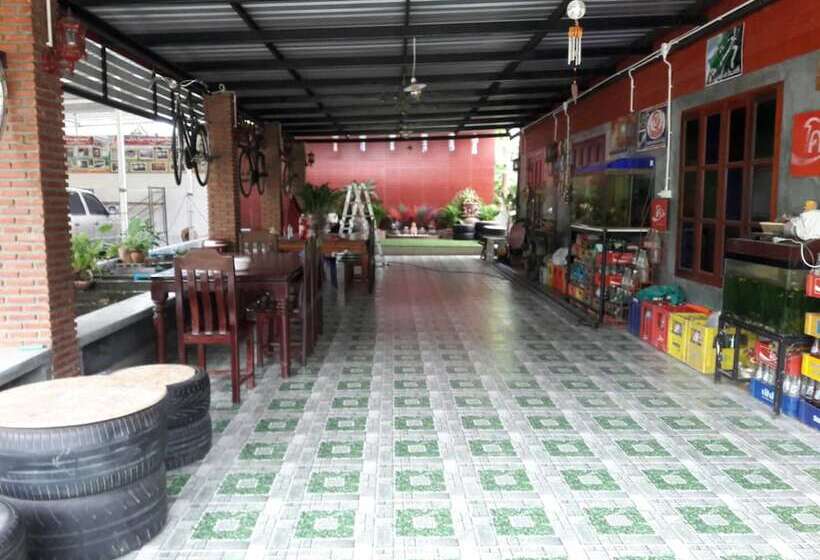 پانسیون Baan Raiplaysoi Homestay