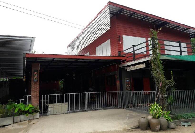 پانسیون Baan Raiplaysoi Homestay