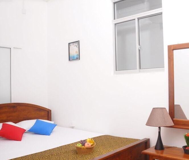 بنسيون The Colombo Village