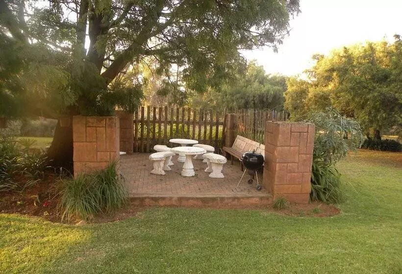 ペンション Eikenhof Country Guesthouse