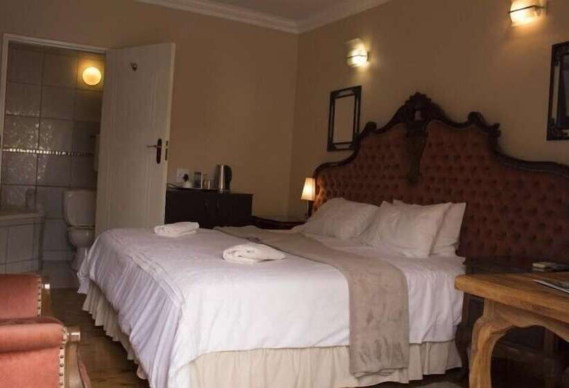 פנסיון Eikenhof Country Guesthouse